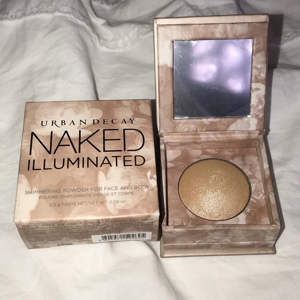 Urban decay naked illuminated highlight powder
